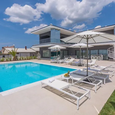 Villa Gabrijela Kaštelir