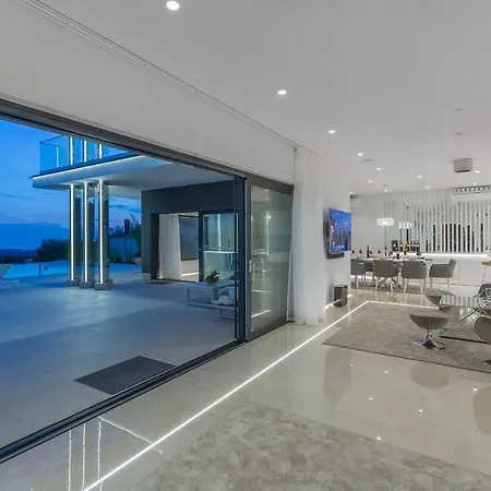 Gabrijela Villa Kaštelir