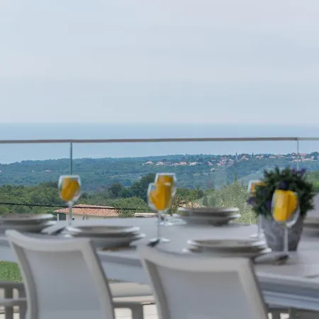 Villa Gabrijela Kaštelir