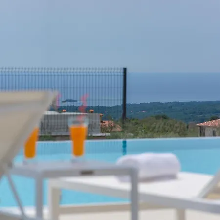 Gabrijela * Kaštelir