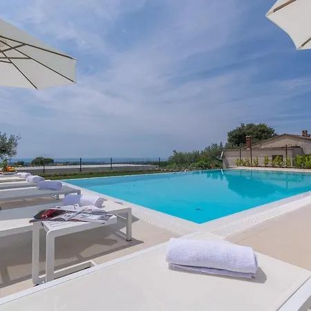 Villa Gabrijela Kastelir