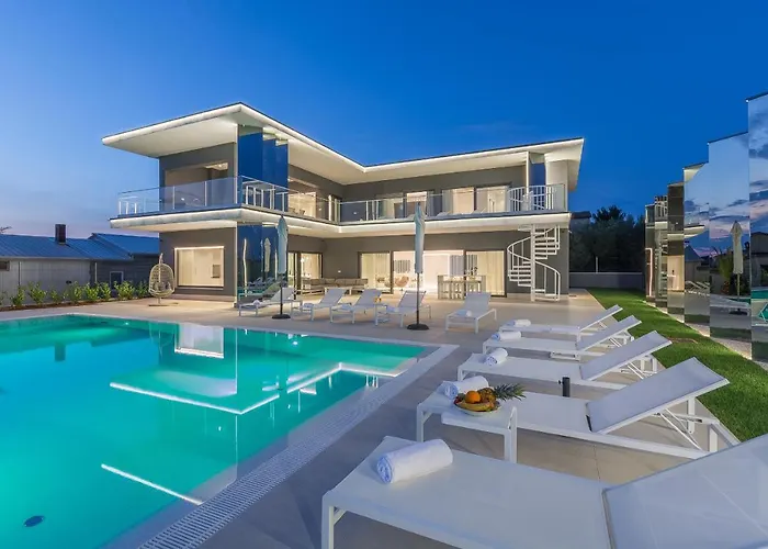 Gabrijela Villa Kaštelir